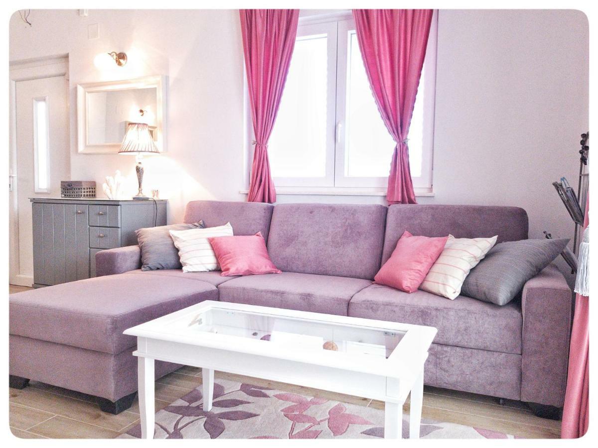 Apartment Nadoveza Tribunj  Ngoại thất bức ảnh