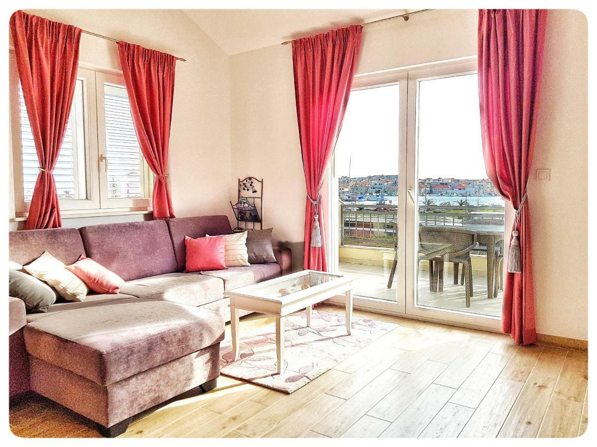 Apartment Nadoveza Tribunj  Ngoại thất bức ảnh