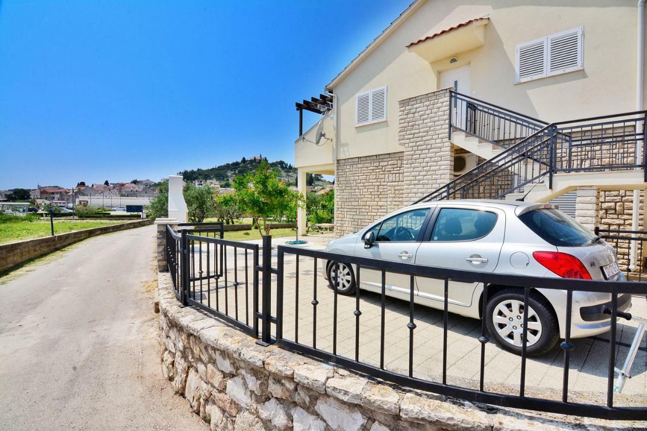 Apartment Nadoveza Tribunj  Ngoại thất bức ảnh