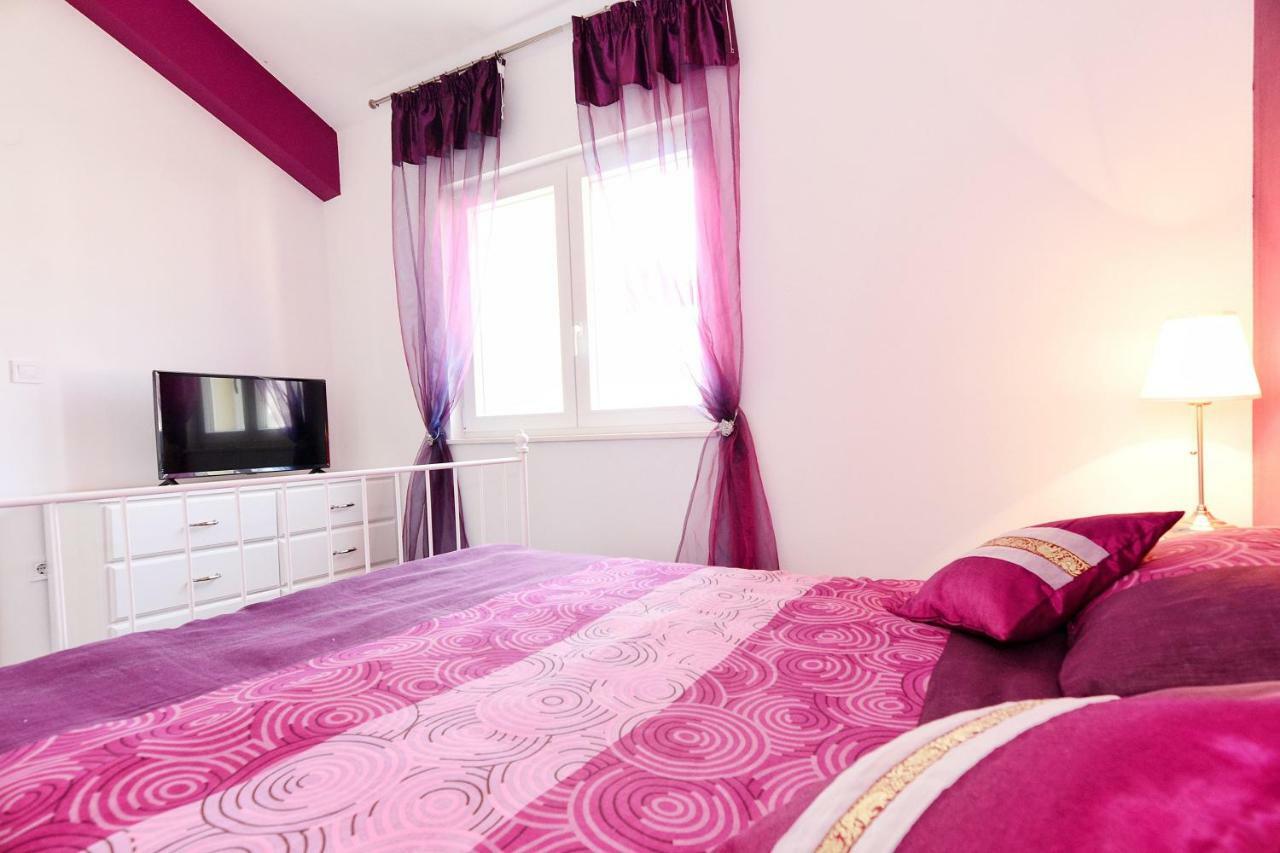 Apartment Nadoveza Tribunj  Ngoại thất bức ảnh