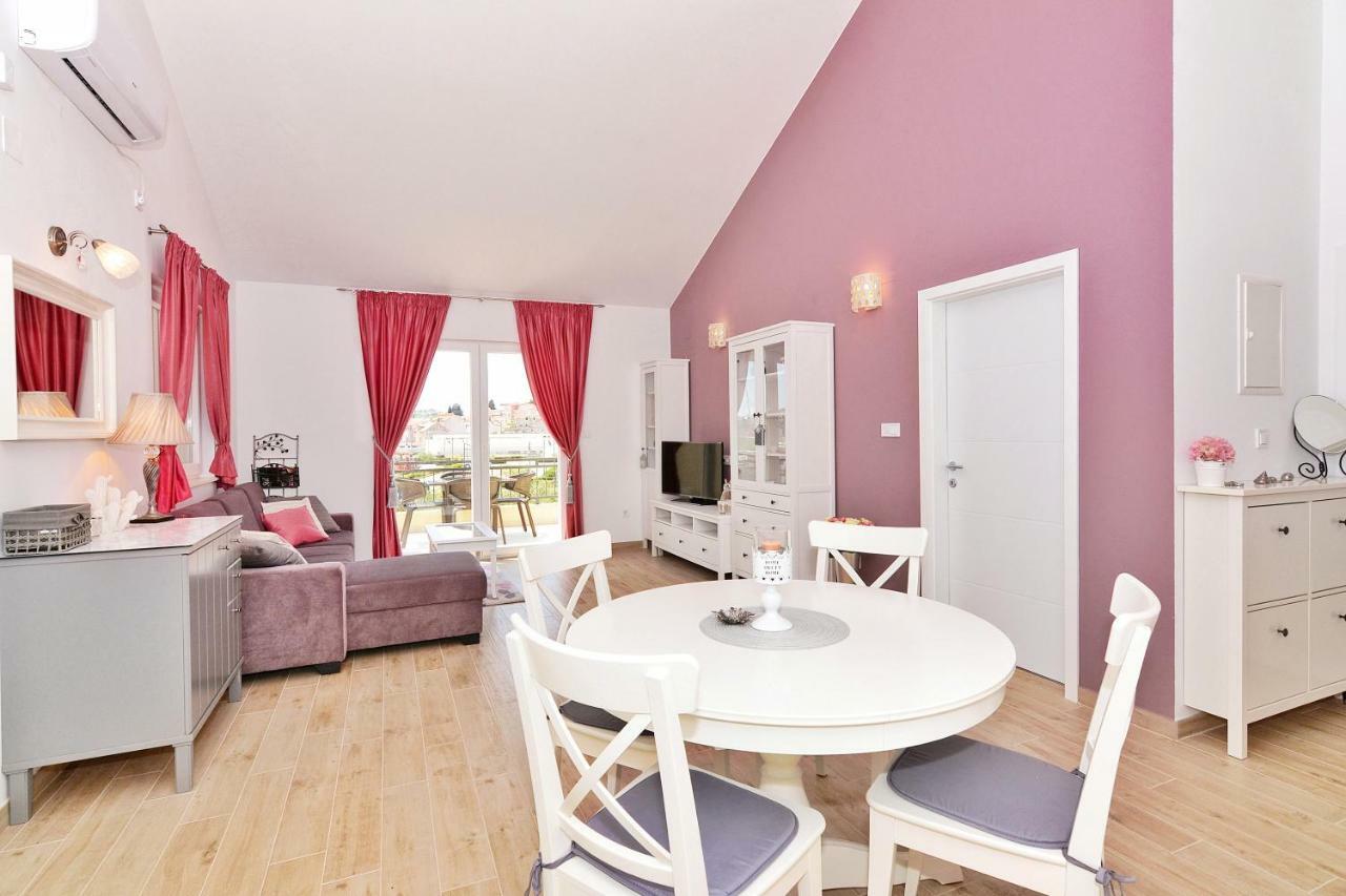 Apartment Nadoveza Tribunj  Ngoại thất bức ảnh