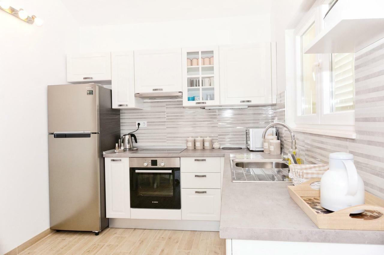 Apartment Nadoveza Tribunj  Ngoại thất bức ảnh