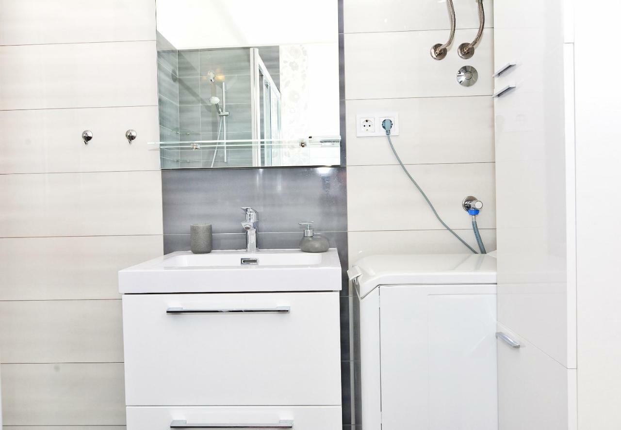Apartment Nadoveza Tribunj  Ngoại thất bức ảnh